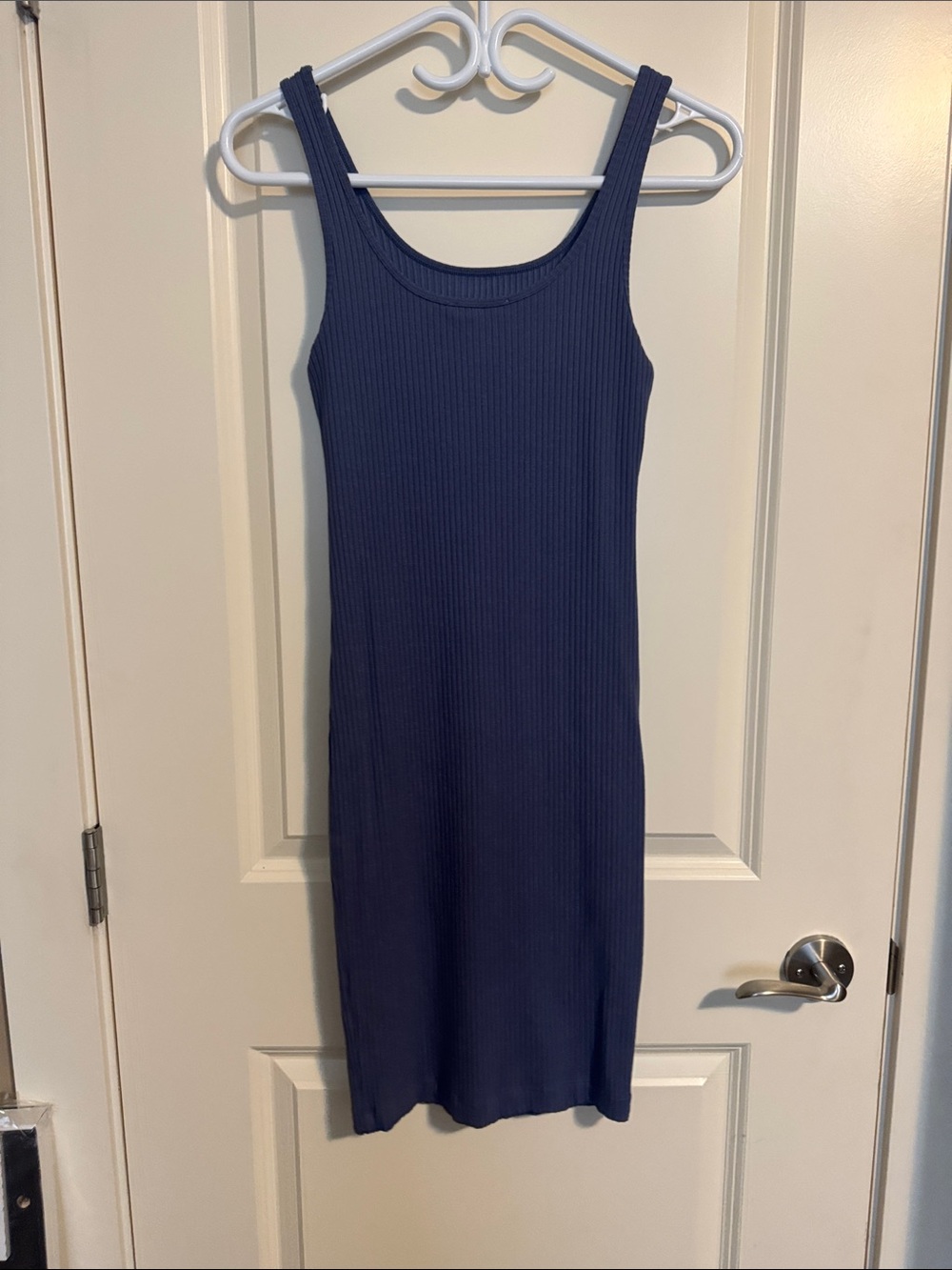 Wilfred Navy Ribbed Tank Midi Dress - Picture 3 of 4